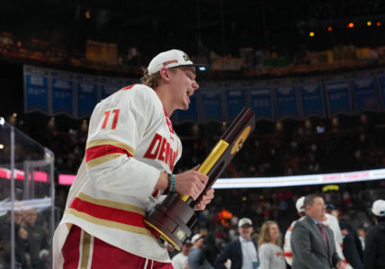 NCAA Hockey: Frozen Four-National Championship